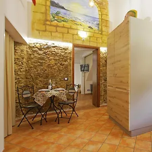 Antica Cefalu' Holiday home
